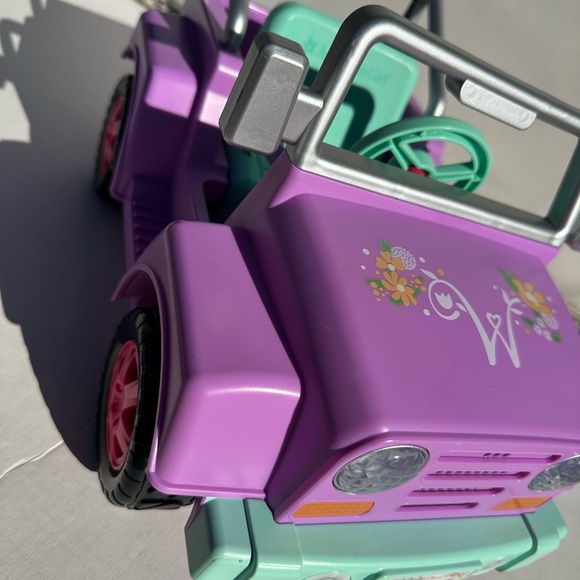 American Girl Purple and Teal Adventure Jeep - Picture 3 of 10